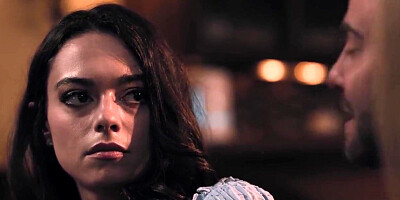 Sophia Burns And Charlie Forde - Married Couple Offering Trio Hump