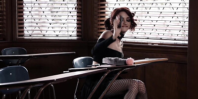 Punk [censored] gives both holes to naughty teacher