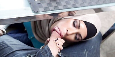 Sweet Mia Khalifa and Julianna Vega at milf sex