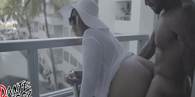 Dante Diggz, Shanice Luv And Latina Luv - Phat Booty Afro Latina Puts On A Show For The Hotel While Taking Bbc On A Balcony - Preview 10 Min
