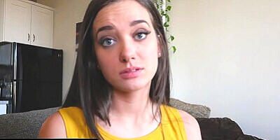 Beautiful Step Sis Gia Paige Lets Step Brother Rubb His Cock On Her Pussy - SisLovesMe Full Scene