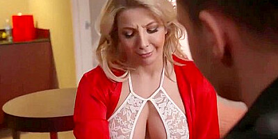 Sophia Gives In Room Lap Dances And More