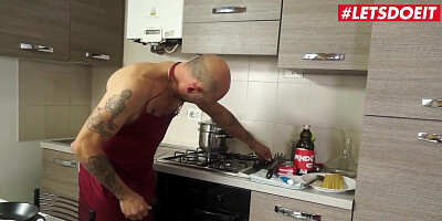 Hot Italian Milf Rides A Big Cock At Casting - Omar Galanti