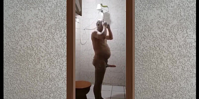 Meu Banho Gostoso Com o Pau Duro 005