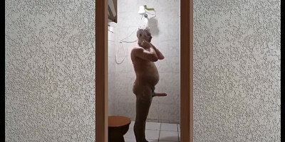 Meu Banho Gostoso Com o Pau Duro 005