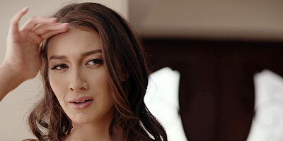 Big tits MILF goes wild on AC repairman