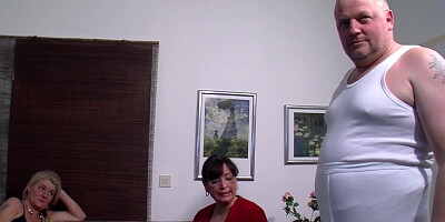 Nerdy BBW bouncing on middle aged cock after BJ