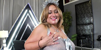 Gorgeous Mia Bandini's toys xxx