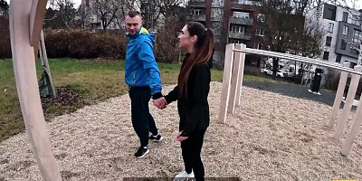 Vivid Sakura's pick up clip