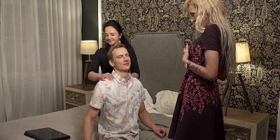 Anette Harper joins pussy licking MILF drilling threesome