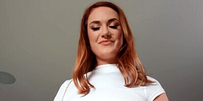 Brazzers - Siri Decides Its About Time She Treat Him To A Smoking Hot Tease