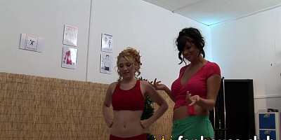 Jodie James and Pippa Dee's Mischievous Threesome with Coach on the Floor Leads to Shrieks of Pleasu