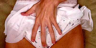 Hottest Juicy Pussy Rubbing & Creampie : Stepsys