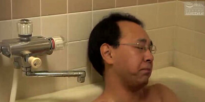 CVVPXEAZYCSRXUGXFEYNSPS775