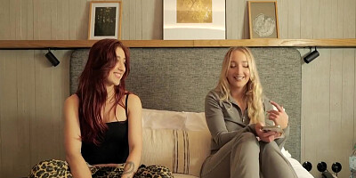 Truth Or Dare Turning French Girls Into Lesbians - Strap-on-me Toy