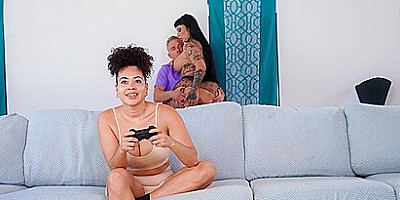 Beige Gamers Bf Sneaks Slutty Emo Pussy - Jessie Lee