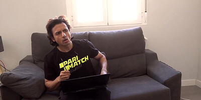 Bhabhi pussy hole is the most tempting thing to him