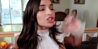 Emily Willis & Sky Pierce Get Stuffed with Stepbro's Dick for Thanksgiving Threesome