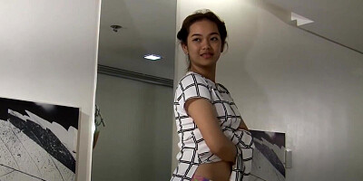 Big dick is going to make this shy hottie scream and cum