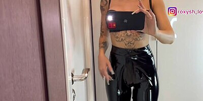 Slut in latex pants want to fuck