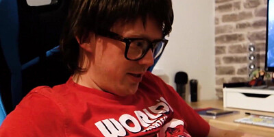 Chubby hottie Lucy Lane sucking rock hard cock on her knees