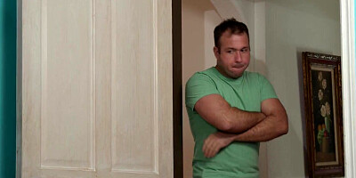 Stepmommy wants his tongue between her legs before sex