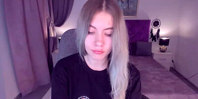 Busty Ukrainian teen flashes pussy