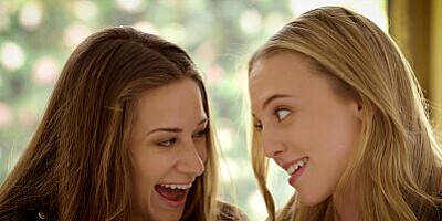 VIXENPLUS Babes Cassidy Klein and Aubrey Star Do Anal