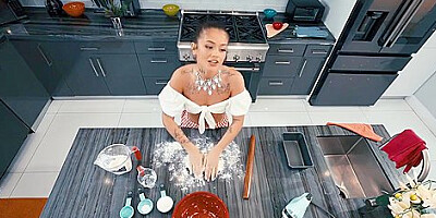 Baking Tutorial Turns Steamy As And Get Naughty With Peta Jensen, Ryan Reid And Scarlett Alexis