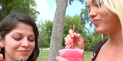 Booty Babes Jenny & Evie Fuck Like A Dream With Evie Delatosso And Jenny Hendrix