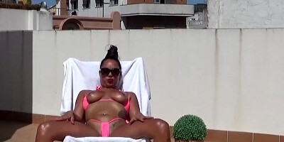 Who wants to bang AMAZING Kim Hot!! Our sexy Latina looks for dicks to ride