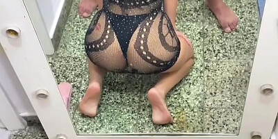 2 Outfits En 7 Minutos, Eres Un Pendejo Precoz With Alyne Moon