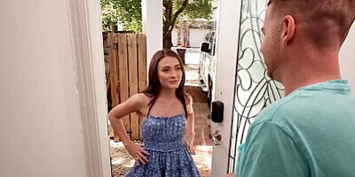 BANGBROS - Veronica Church's First Time Meeting Her New Neighbor And She's Already On Her Knees