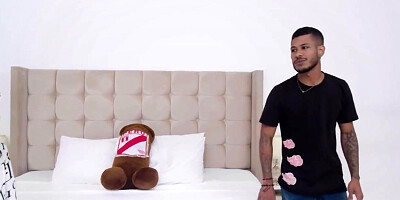 Busty Mexican Milf Lost In The Streets Of Lima Gets Help Fr