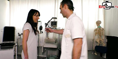 Ingenious model - pussy licking trailer - Erotikvonbenan