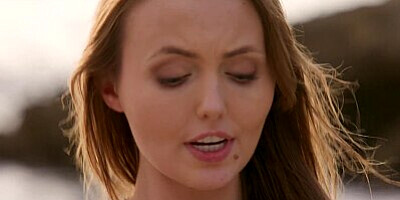 VIXEN Stunning Sia has lustful encounter while stranded