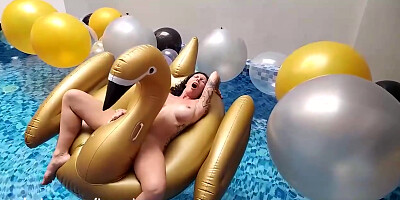 Glamour Lady-loves Hd Movie