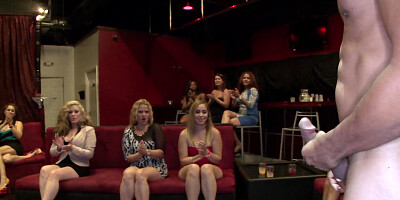 Sexy amateur party sluts want to suck on that stripper cock