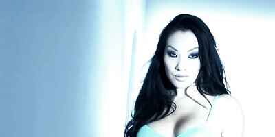 Watch mystery Asa Akira's trailer