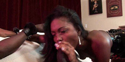 Masturbate dirt with glamorous Giselle Ryan from Upox