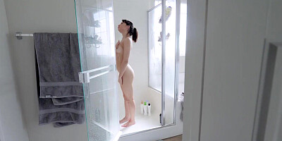 Mesmerizing babe seduces her stepbrother after the shower