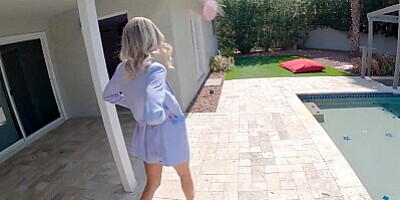 POVD Real Estate Agent Fucks To Sell A House