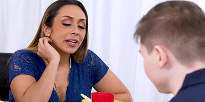 Lilly Hall and Justine Jakobs tradition turns into swapping fuck sesh