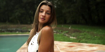 Tempting Melena's doggystyle scene
