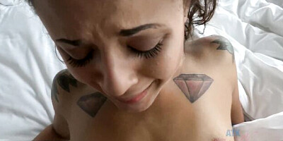 Gambling Holly Hendrix at blow job action
