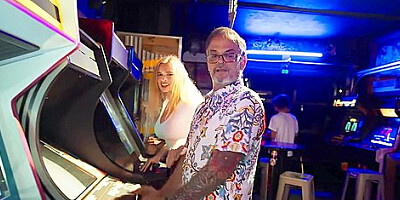 The Barcade Is Spot For Some Wild Girl Fucking With Peter Green And Naudi Nala