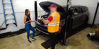 Roadside - Hot Mom Fucks Mechanic To Get Her Car Back