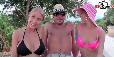 2 Deutsche Blonde Girls Werden Am Strand Von Malle Aufgerissen Und Gefickt