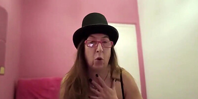 Veronica Rossi - Official - Ill Surprise You With My Piggy Performances