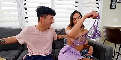 Horny Stepmilf Chloe Amour Wants Stepsons Raw Meat in Her Taco - S21:E9